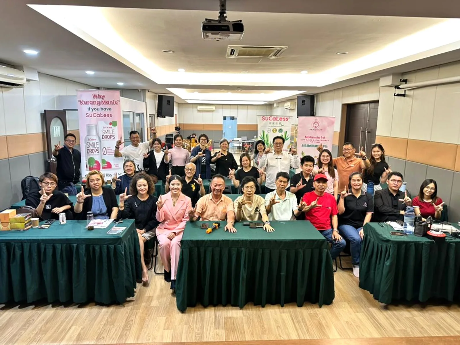 Low Sugar Lab Academy class group with DCK trainer in Klang